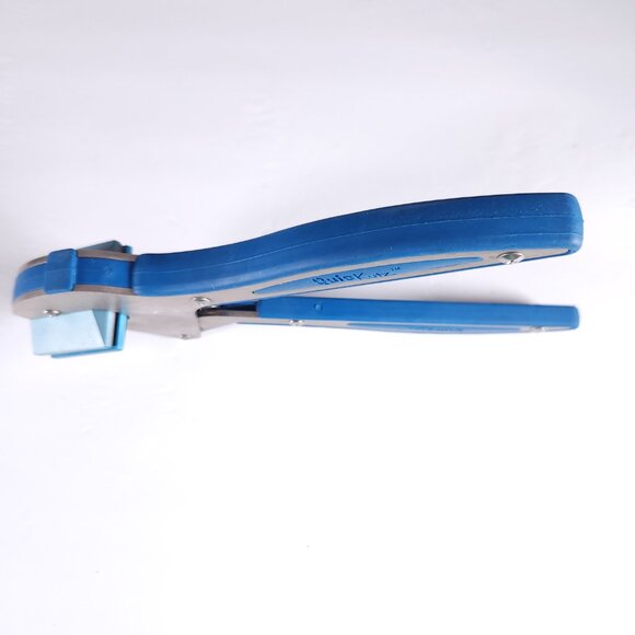 QuicKUTZ Die Cutting Squeeze Hand Tool Press Pocket Dies Scrapbooking Crafts - Picture 6 of 12